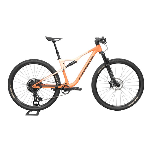 Orbea Oiz H20 M Käytetty maastopyörä